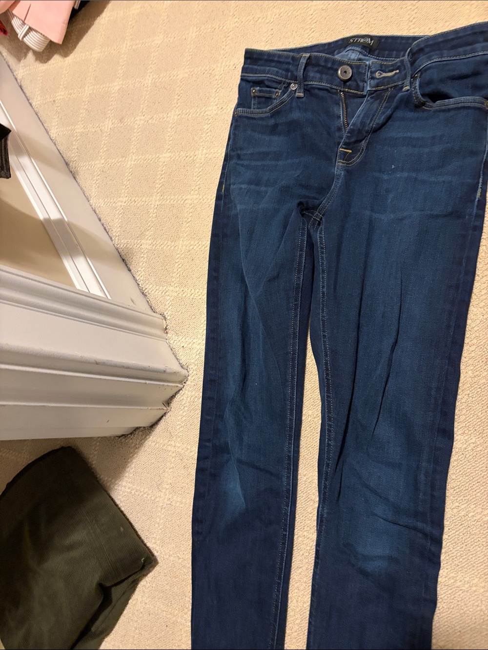STROM Women's Skinny Jeans in Blue Like New